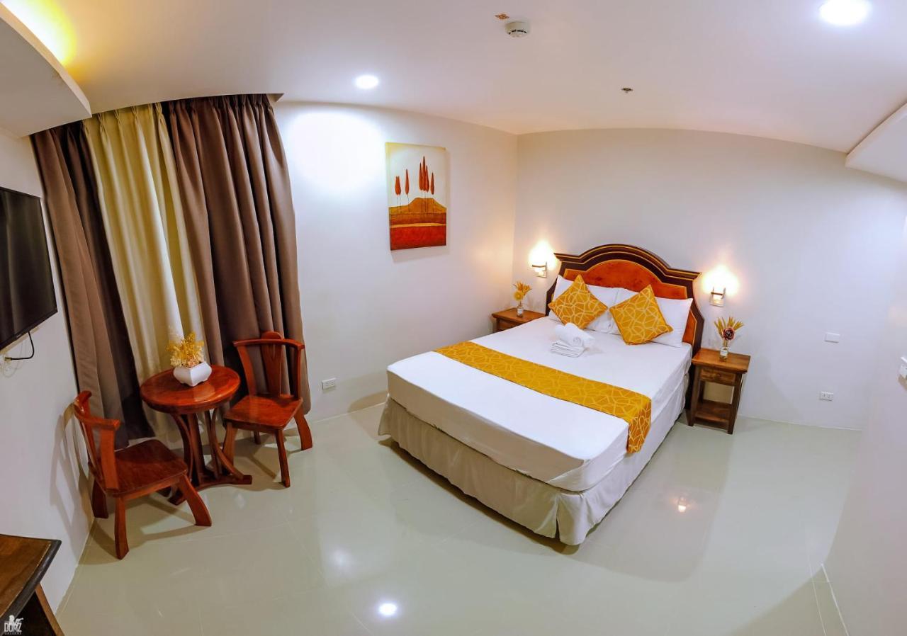 Dianna'S Inn Coron Buitenkant foto